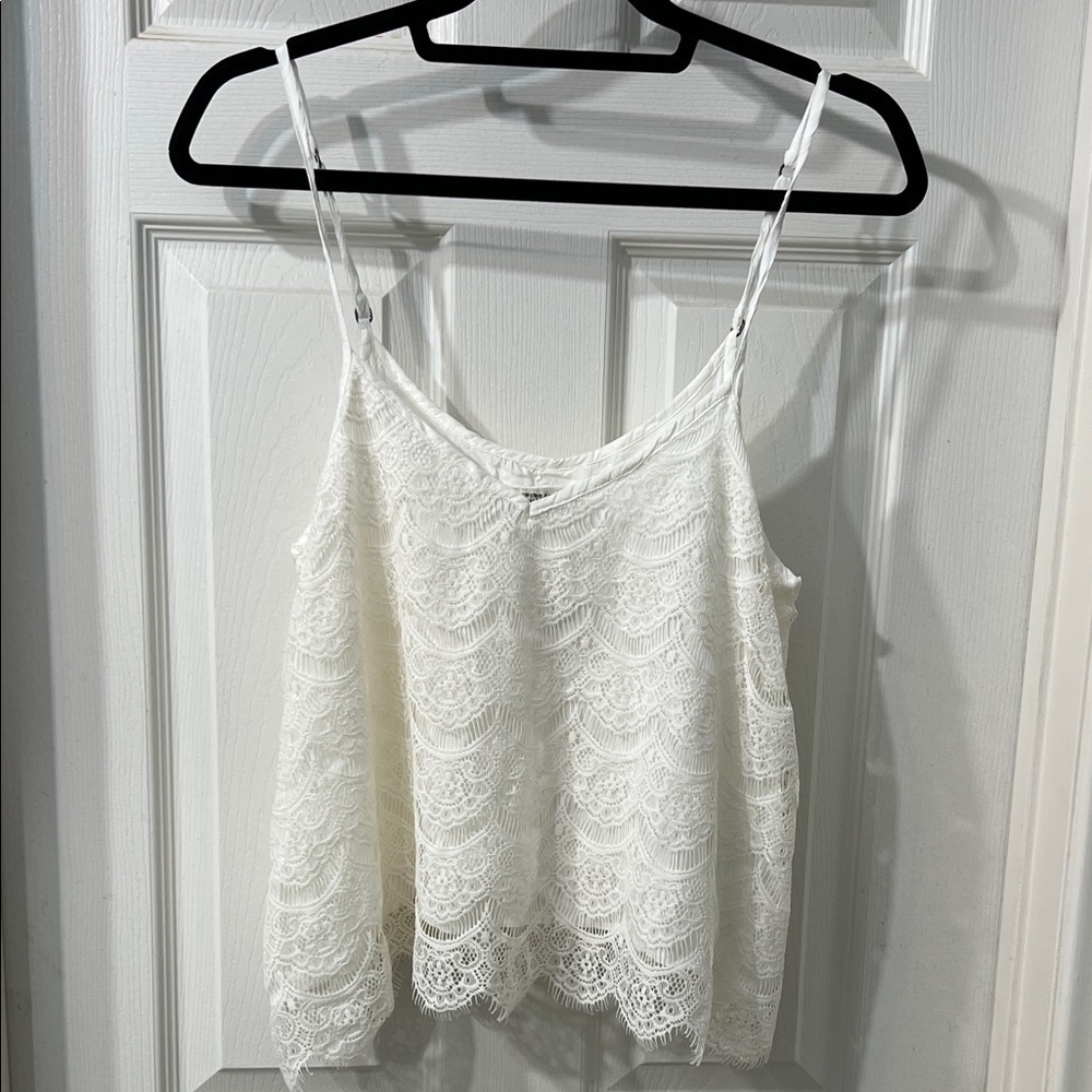Abercrombie & Fitch White Lace Cami Tank NWT – Adjustable Straps – Size M